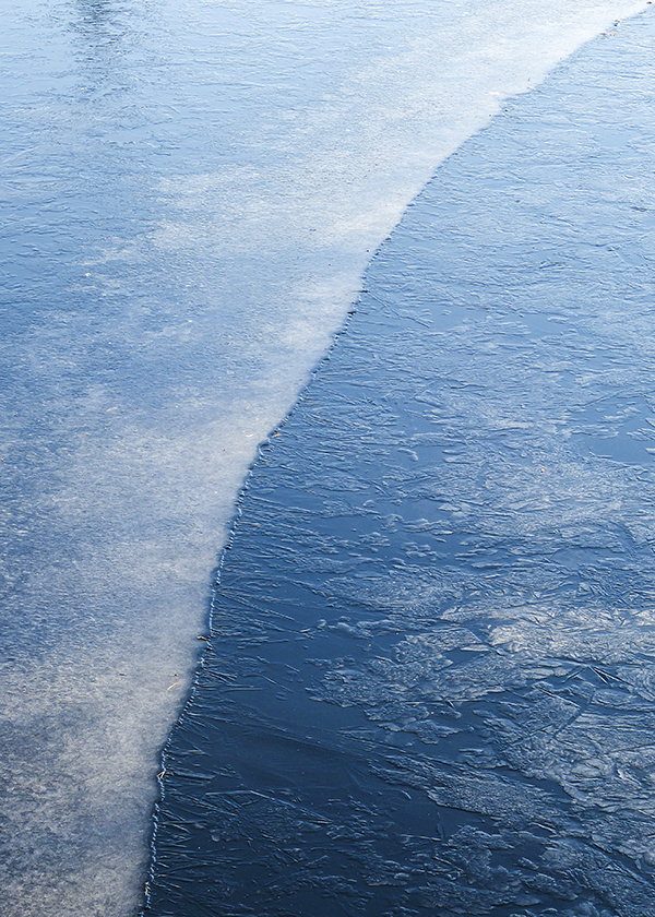 ice 834