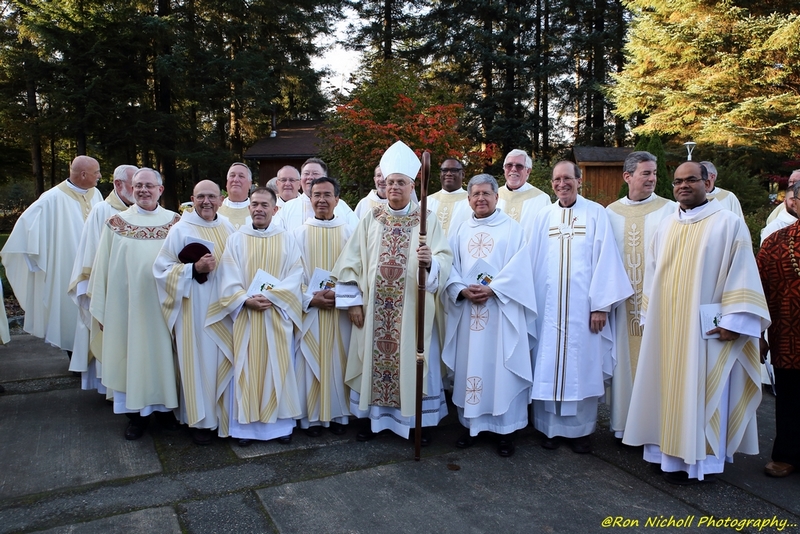 Bishop_Andy_Juneau_Ordination_Installation_10Oct2017_0302 [1024 x 768 y] [800 x 600 Pb].JPG