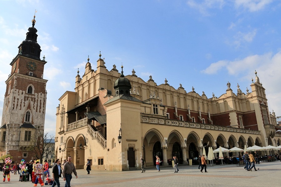 Krakow. Cloth Hall (Sukiennice)