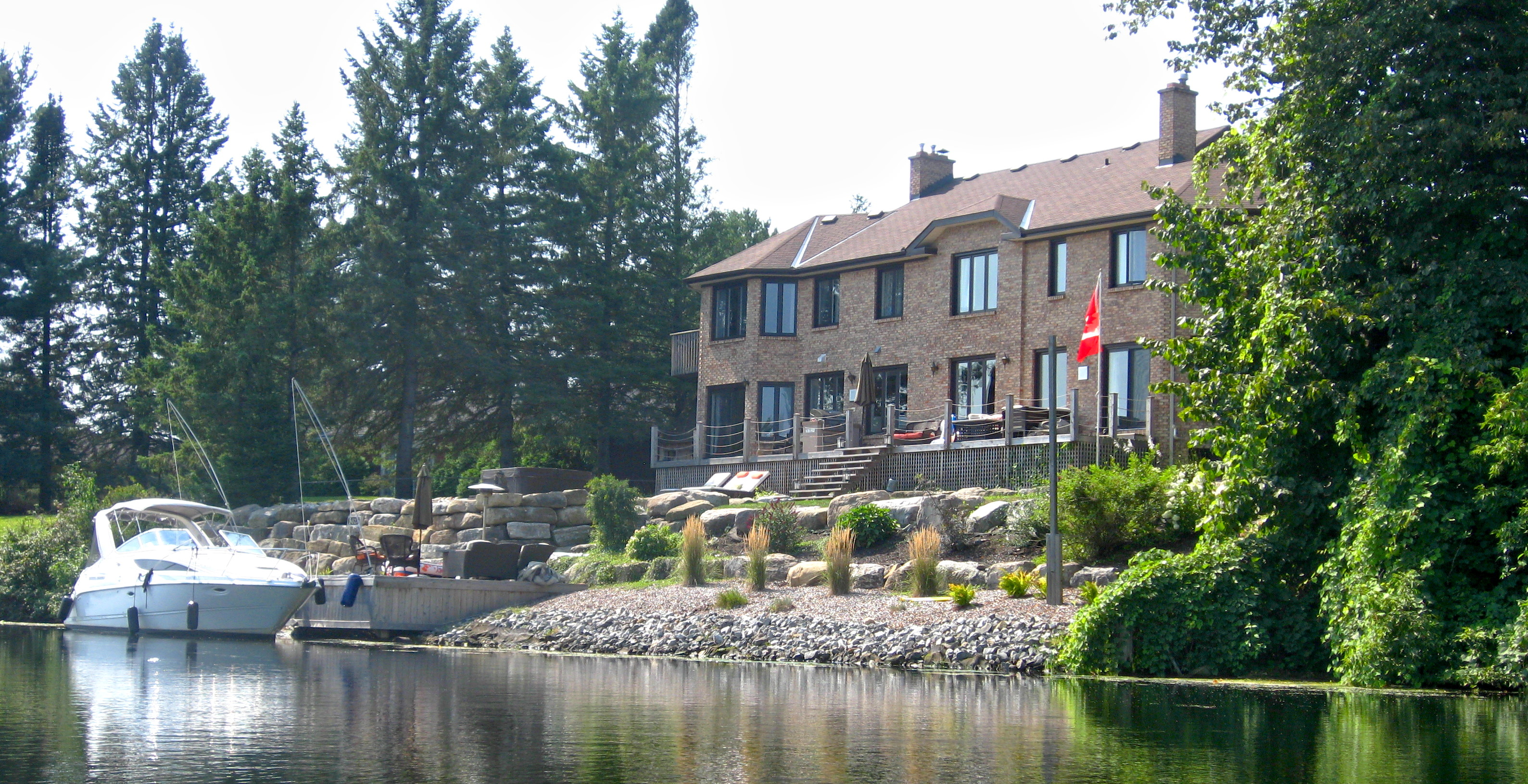Little cottage by the water
