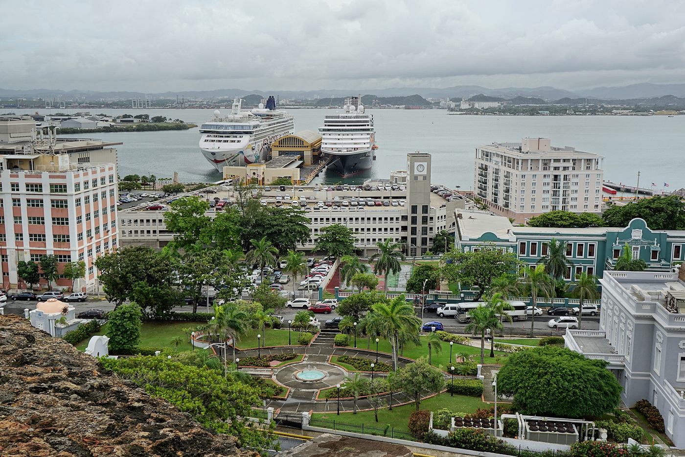 San Cristobals view down to Westerdam