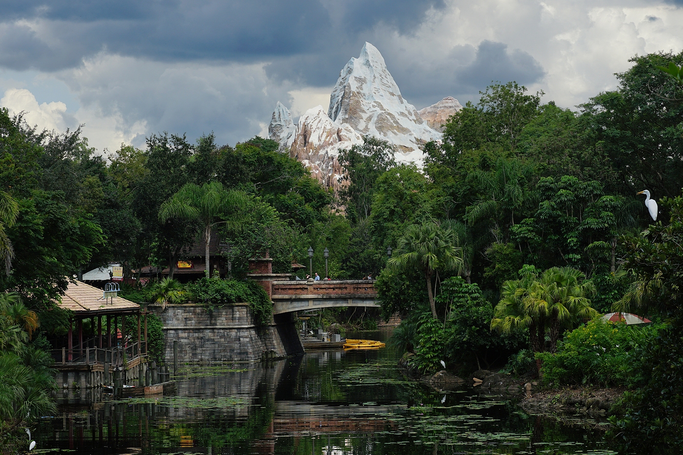 Asia and Everest river scene