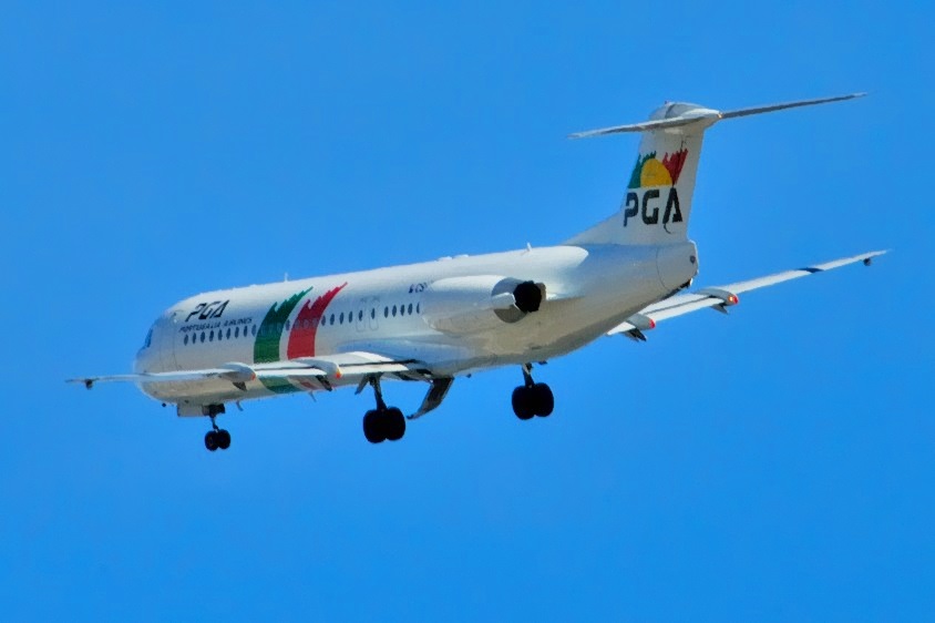 Portugalia F100, CS-TPC Final Approach