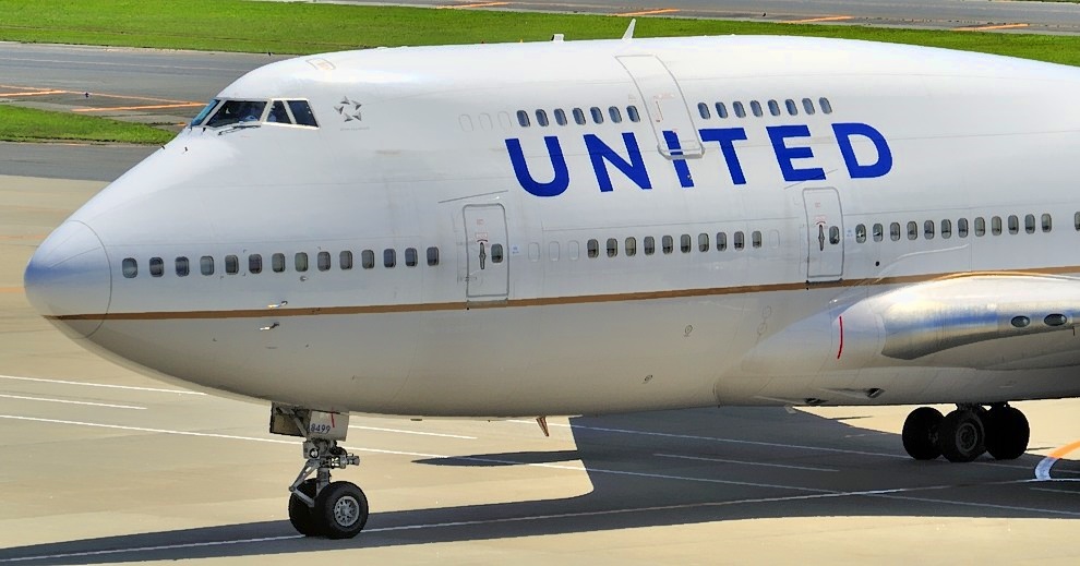 Unmistacable: UNITED B747/400, N199UA