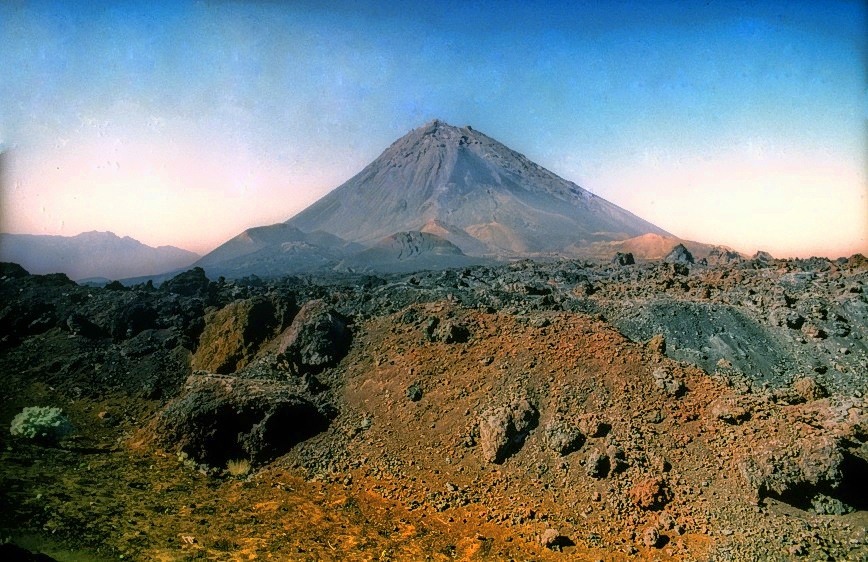 Volcano Before The 2 Last Eruptions 