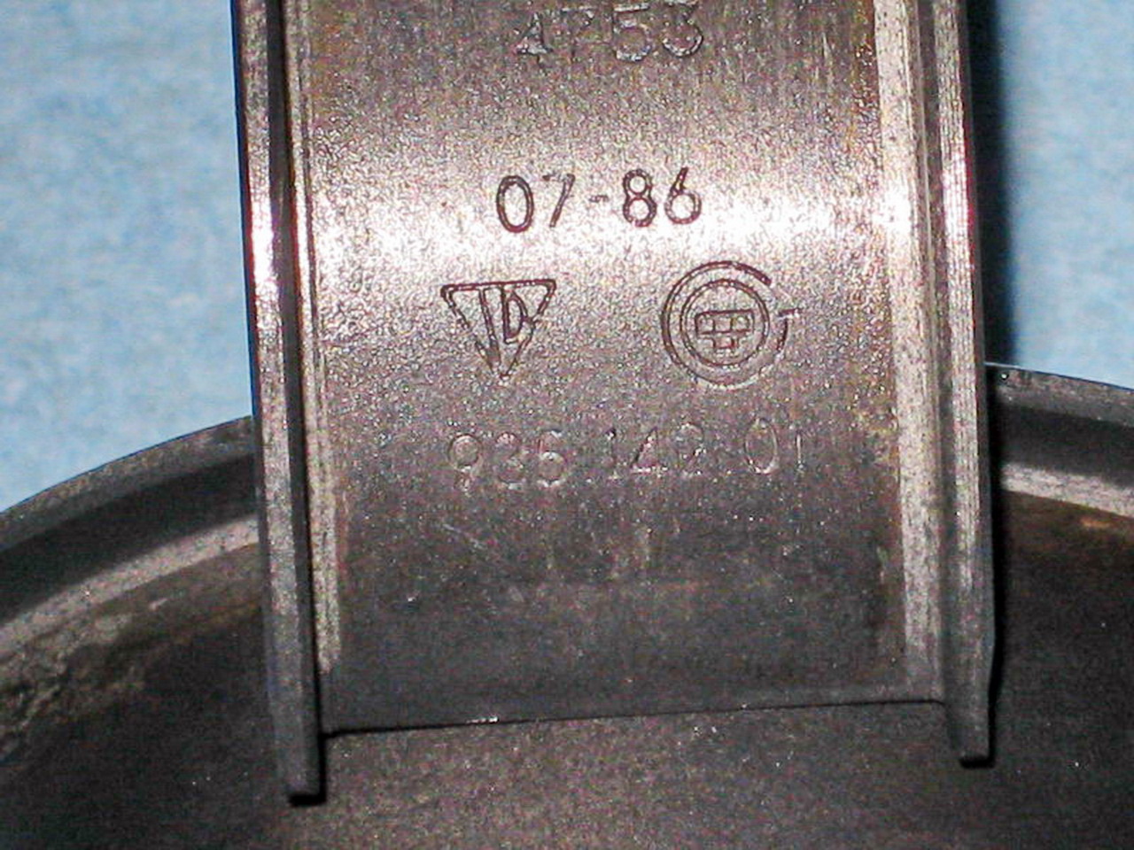 Thrust Shoulder Bearings for 956 / 962 Titanium Connecting Rods - Photo 2