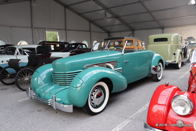 1937 Cord 812 Cabriolet