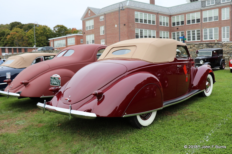1937 Lincoln Zephyr Convertible Coupe