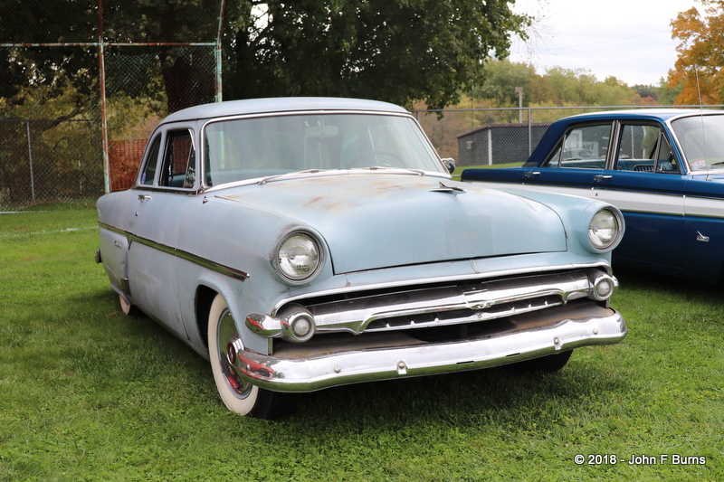 1954 Ford Customline Club Coupe