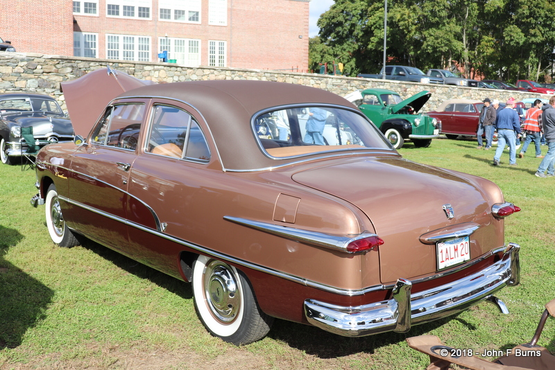 1951 Ford Crestliner