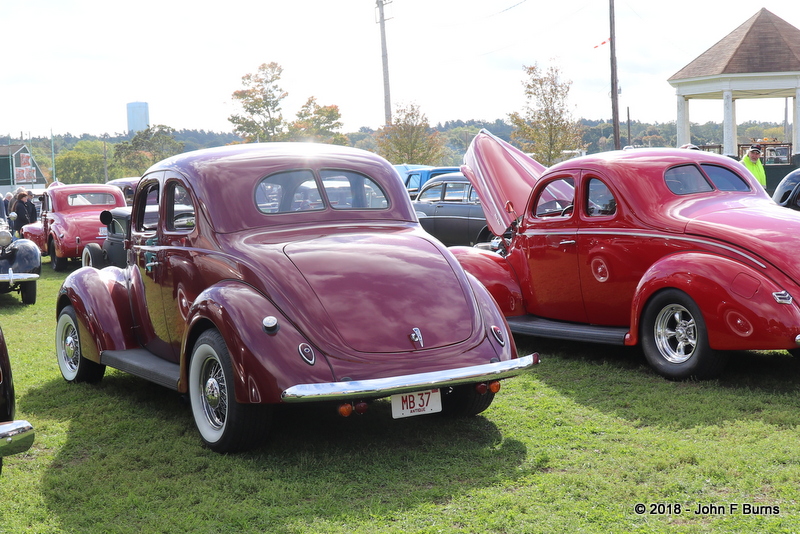 1937 Ford Coupe