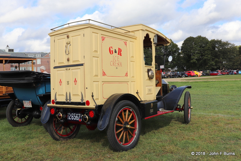 1914 Ford Model T Truck