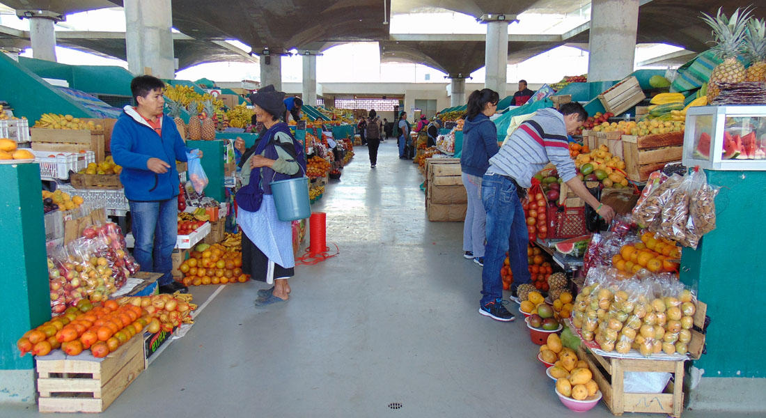 An aisle in the food market in Otavalo