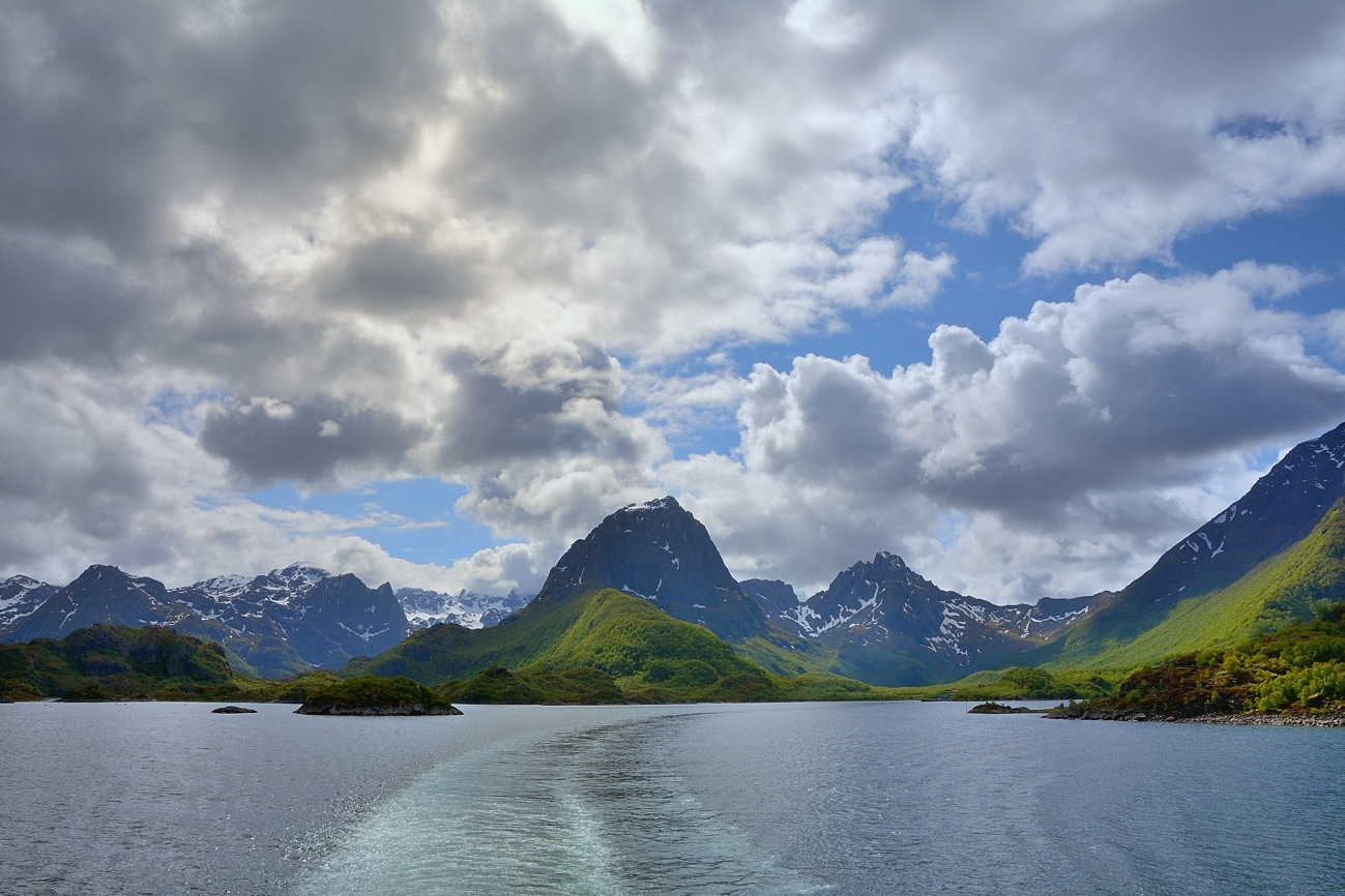 Fiskebøl - Melbu Ferry