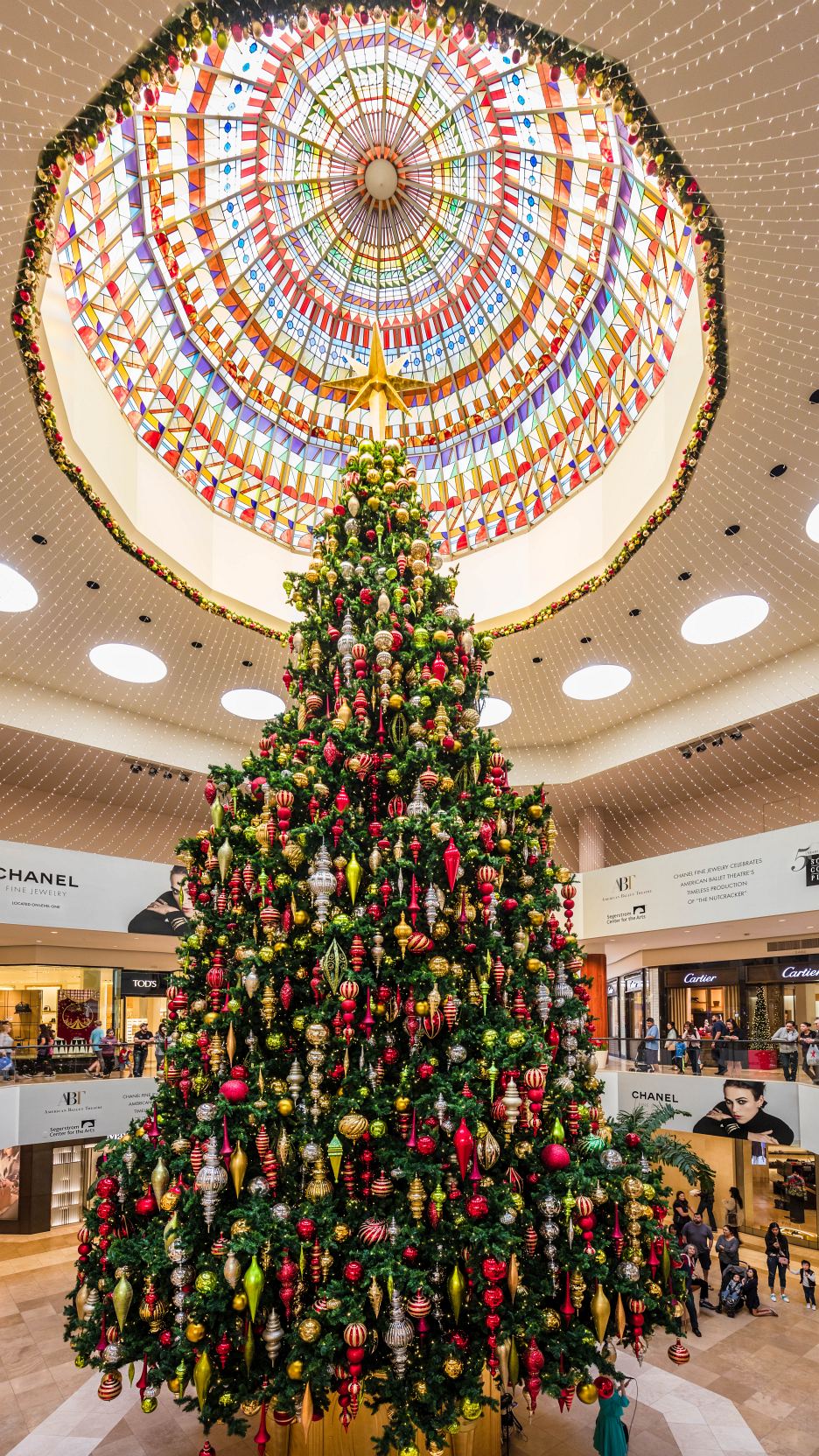 South Coast Plaza</br>Crystal Court