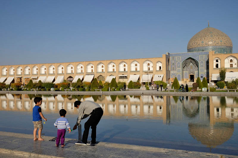 Esfahan, Masjed-e Sheikh Lotfollah at Nasqh-e Jahan Square