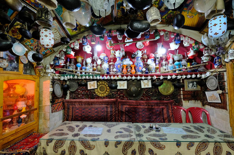 Esfahan, Azadegan Teahouse