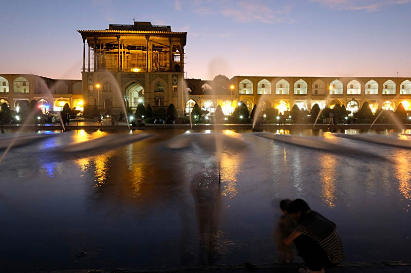 Esfahan, Ali Qapu Palace in Nasqh-e Jahan Square