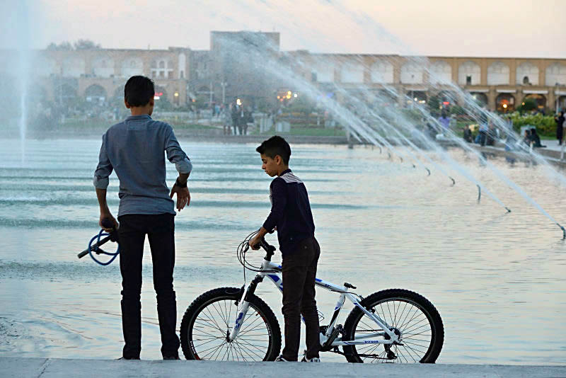 Esfahan, Naqsh-e Jahan Square