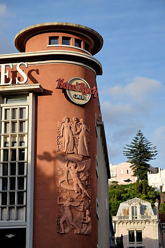 Reatauradores Square