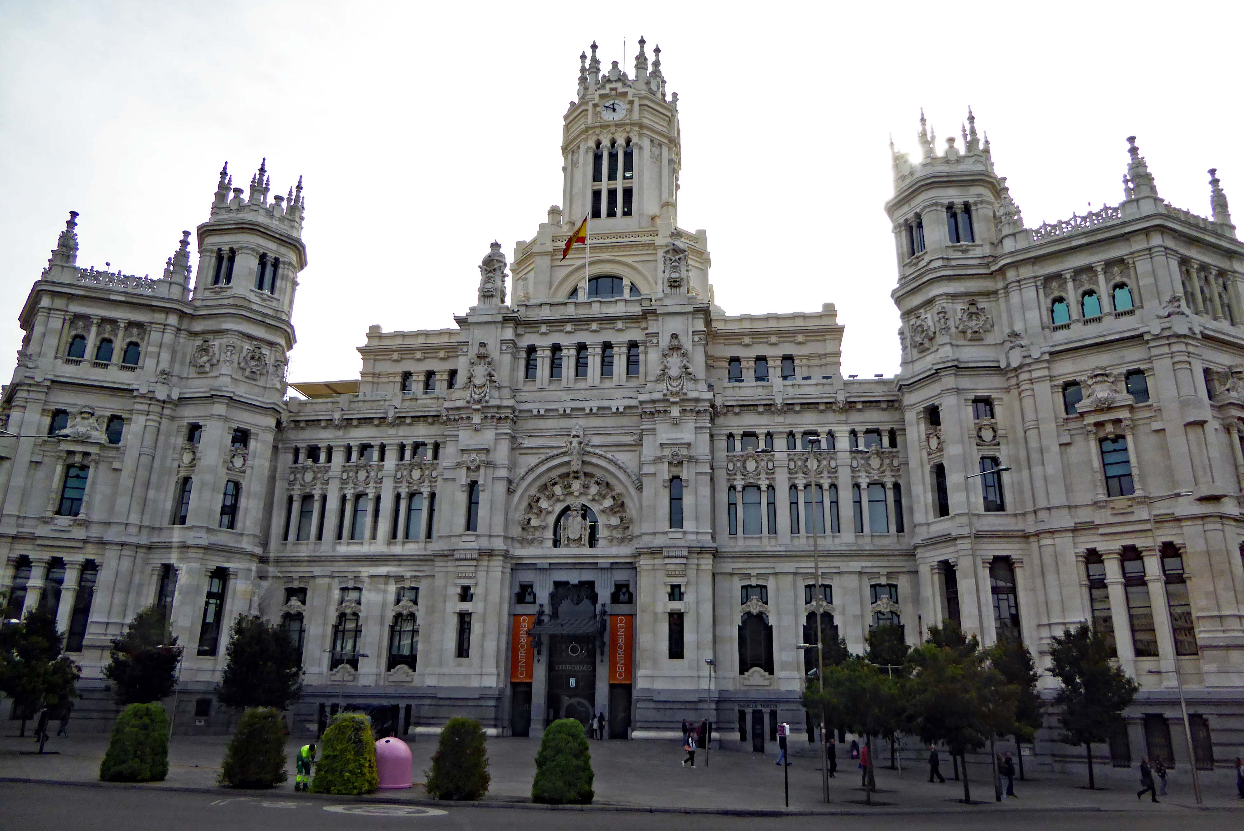 Palacio de Cibeles (1919) is Madrids City Hall