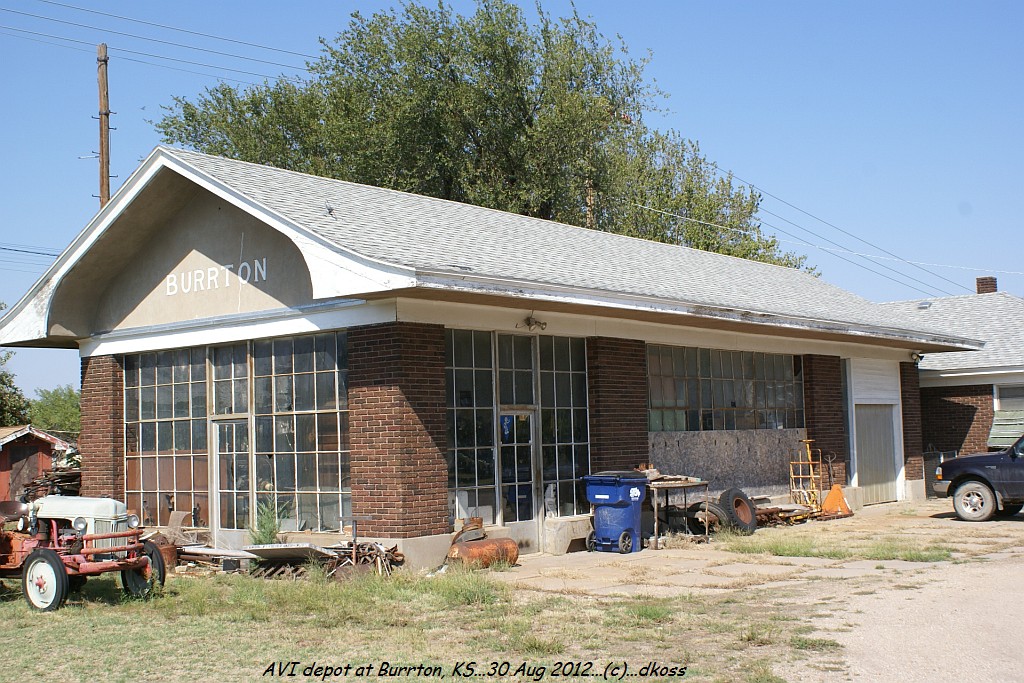 AVI depot at Burrton KS-001.jpg