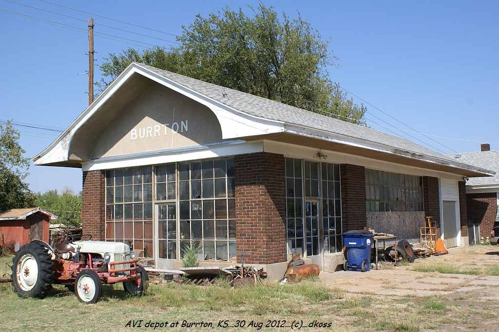 AVI depot at Burrton KS-002.jpg