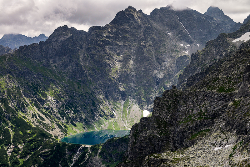Black Lake under Rysy 1585m, above Niznie Rysy 2450m, further Rysy 2503m and yet further away Vysoka 2547m, Tatra NP 