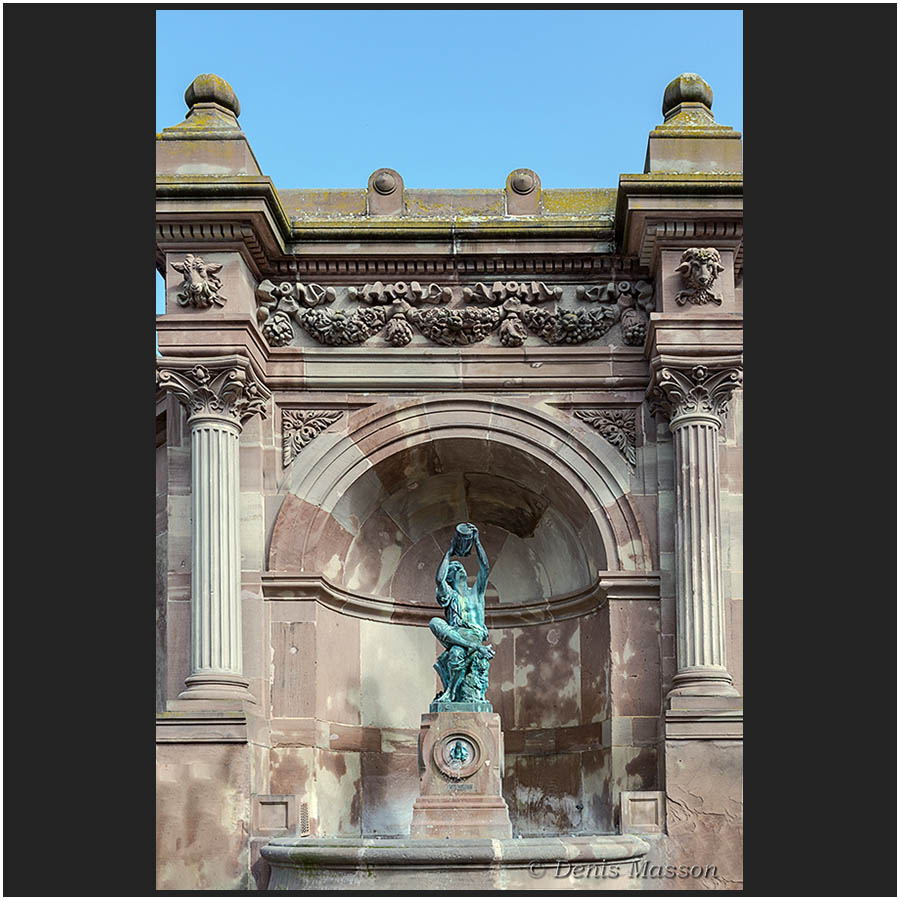 Fontaine du Petit Vigneron