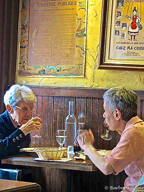 Cafe conversation, Montmartre