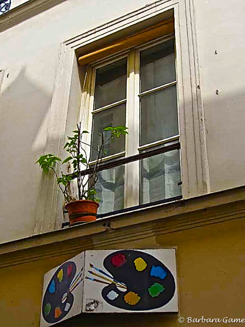  Montmartre window