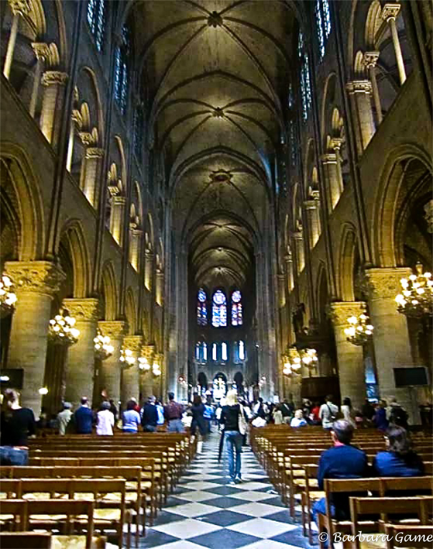  Notre Dame,  interior