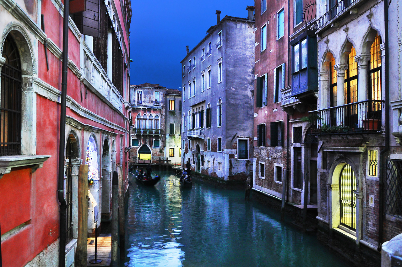 Venice by Night