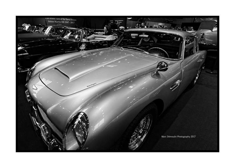 Aston Martin DB4, Paris