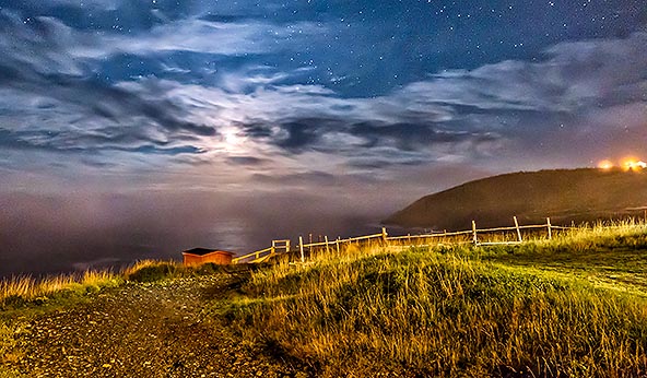 Moon Over Pouch Cove P1250084