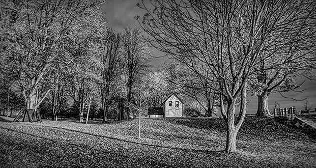 Edmonds Lockstation At Sunrise DSCN16923-5 B&W