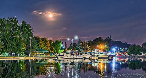 Buck Moon Over Canal Basin P1320162-8