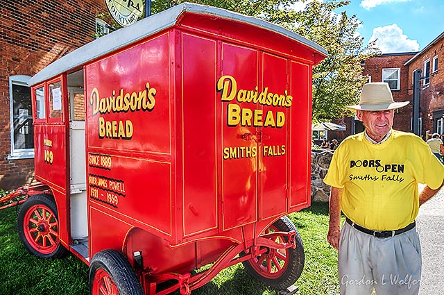 Davidsons Horse-drawn Bread Truck P1330926-8