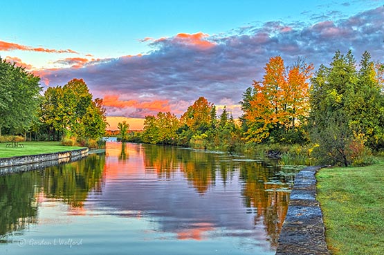 Rideau Canal At Sunrise P1340726-8