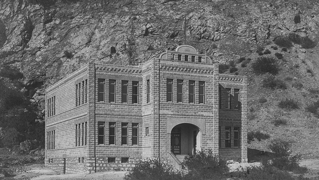 Clifton High School -1908 - My aunt taught there