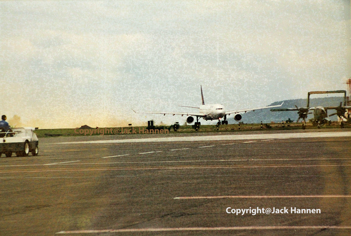 F-OHZO turning around the newly extended DVO runway