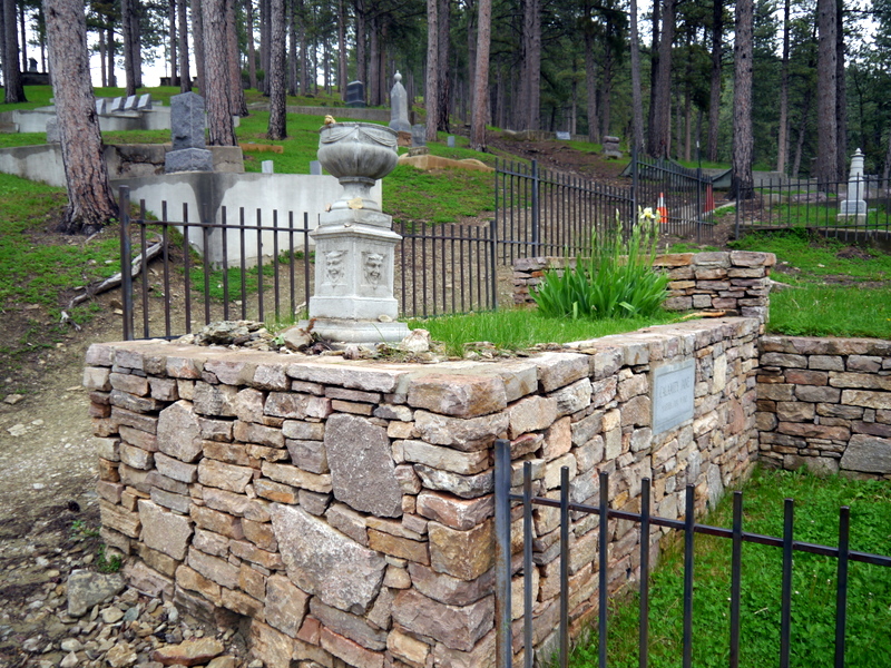 The Resting Place of Calamity Jane