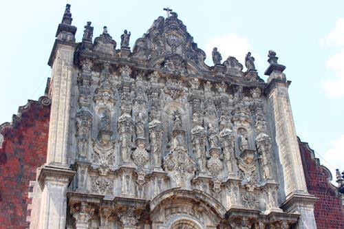 2017042817 Intricate carvings Metro Cathedral.jpg