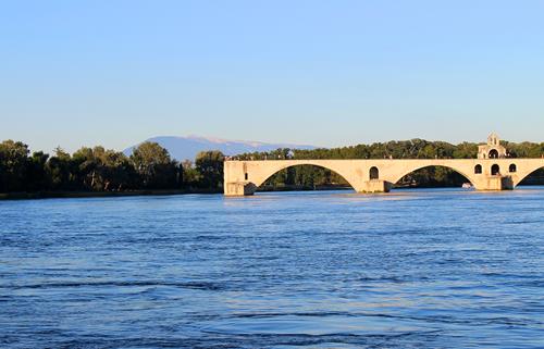 2017083173 Ventoux Pont DAvignon.jpg