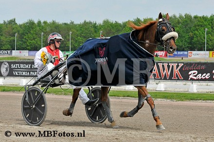 Koers 4. Cadence de Kacy2.jpg