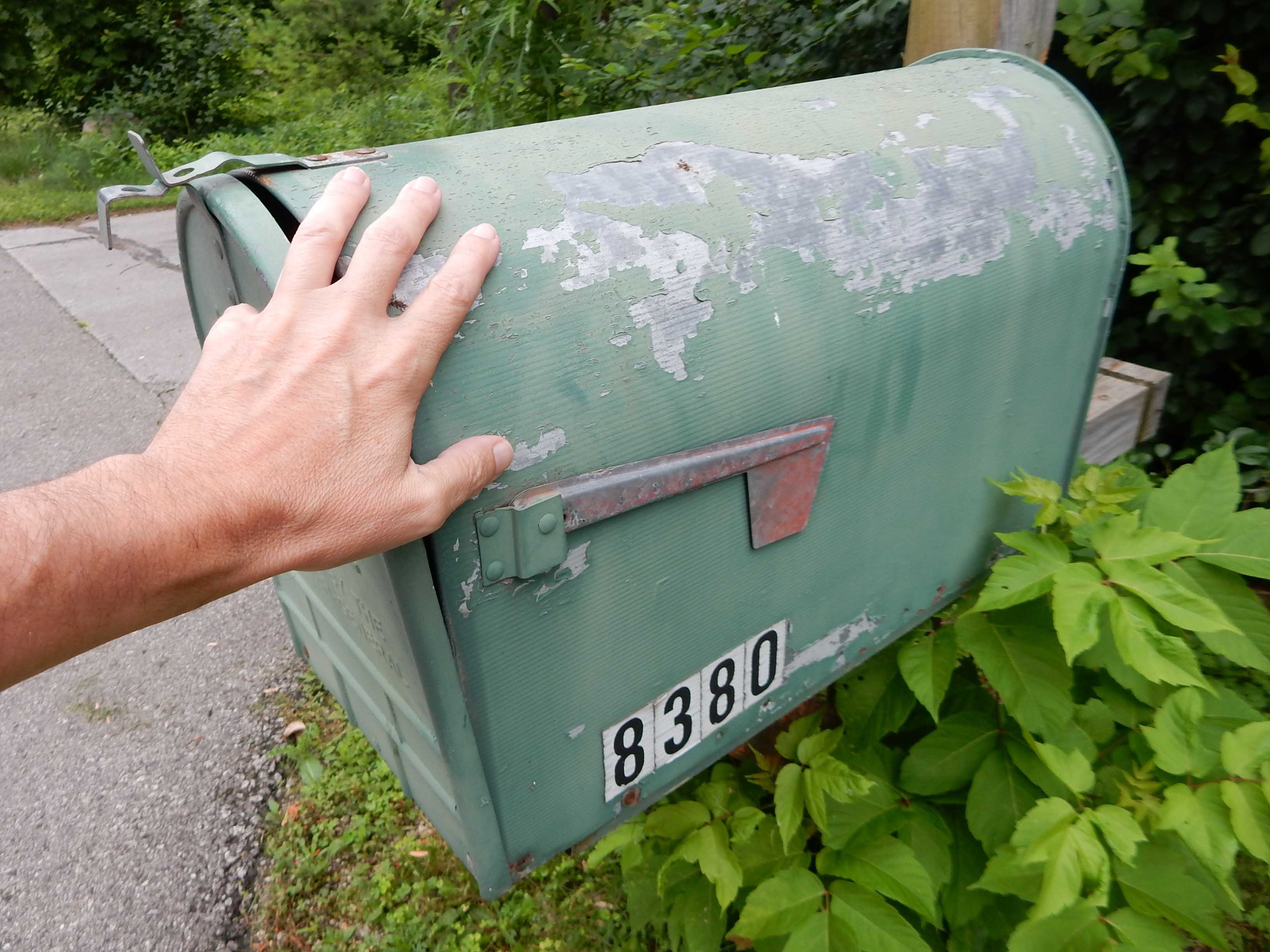 Grandmothers mailbox, River Hills, Milwaukee, Wisconsin