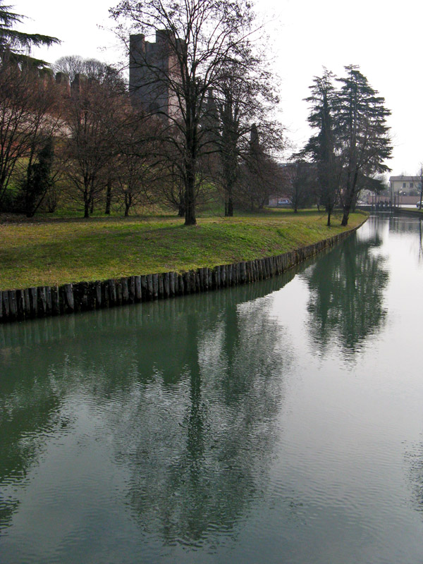 A Moat Surrounds the Old City8957