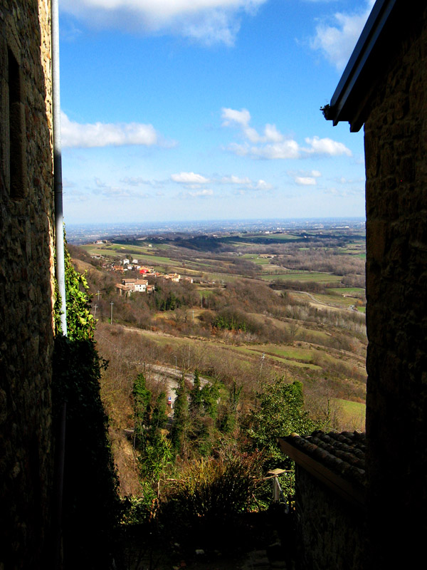 View over the Valley9304
