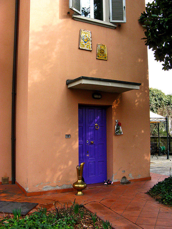 Purple Door0497