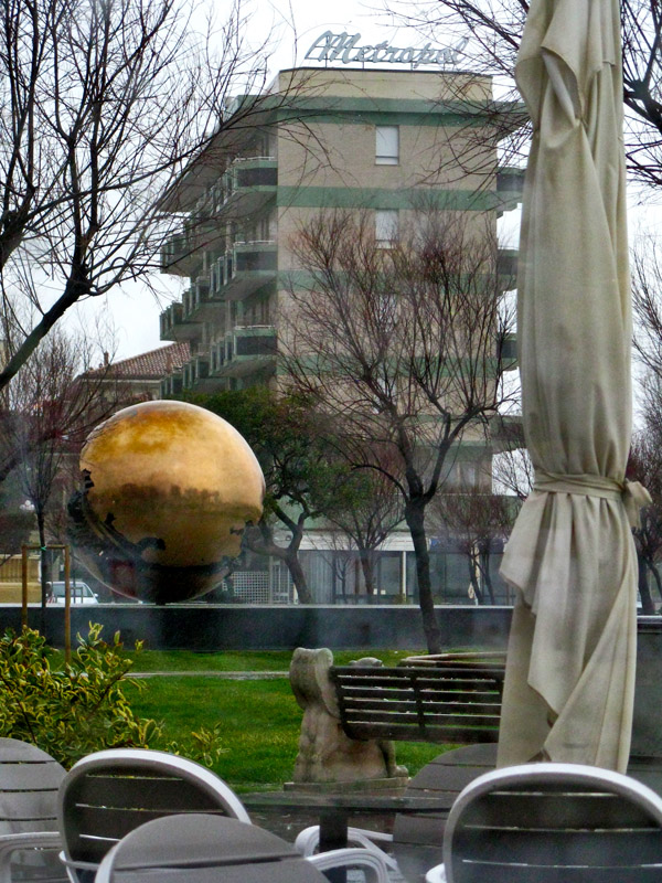 The Pomodoro Sphere0682